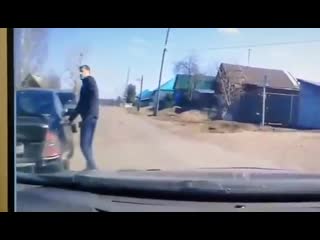 in the krasnoyarsk territory, a hefty dog ​​attacked a boy and almost bit off his ass.